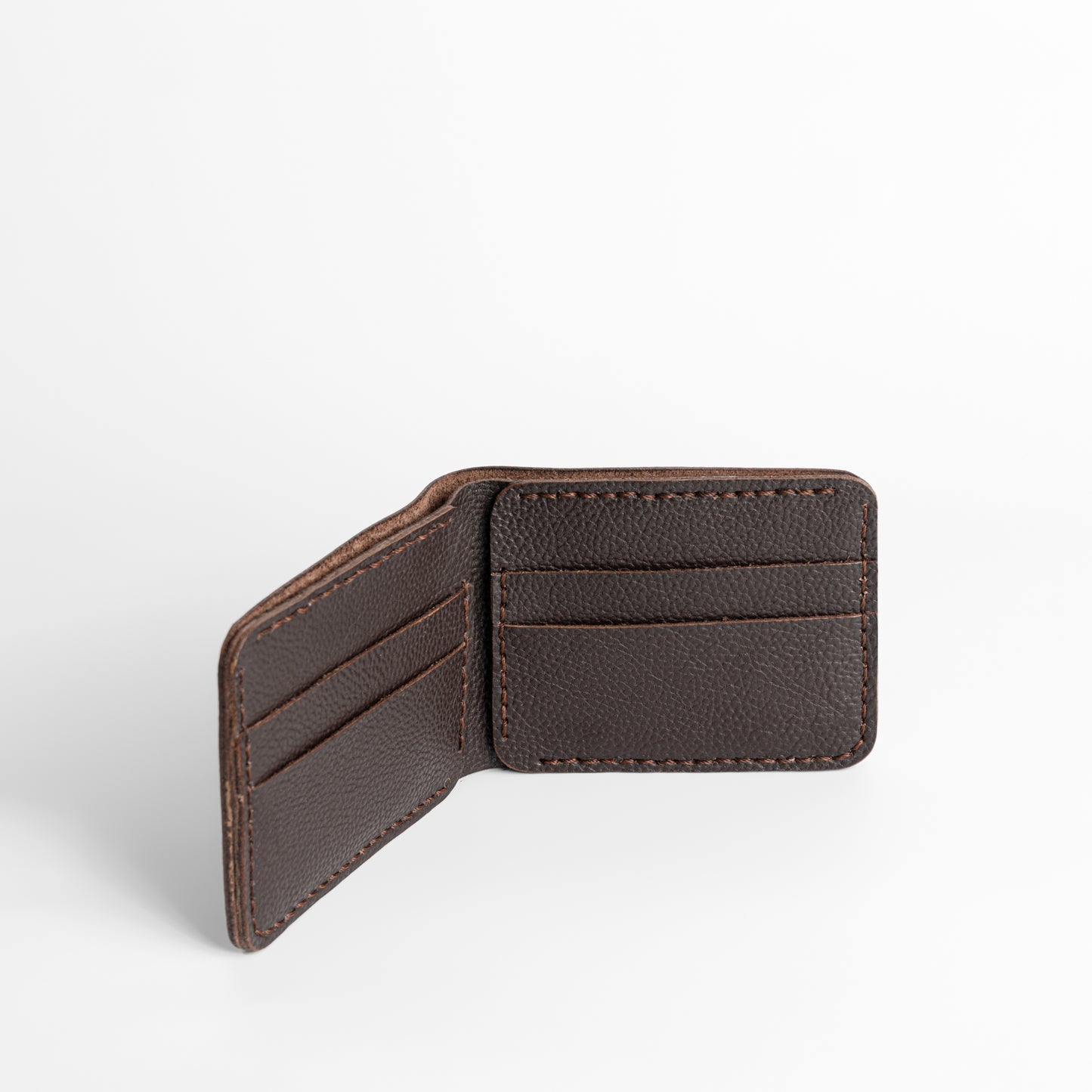 Leather Pebble Wallet in Brown